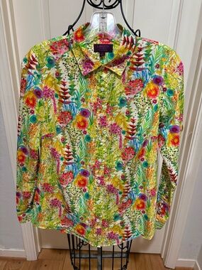 Unique Liberty of London Floral Button-Up Shirt in Bright Green and Pink Accents